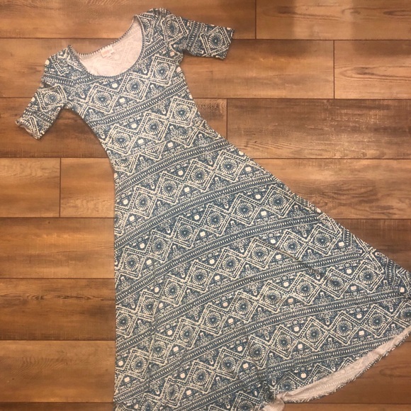 Lularoe Bundle of 3 XS Dresses - Picture 3 of 6